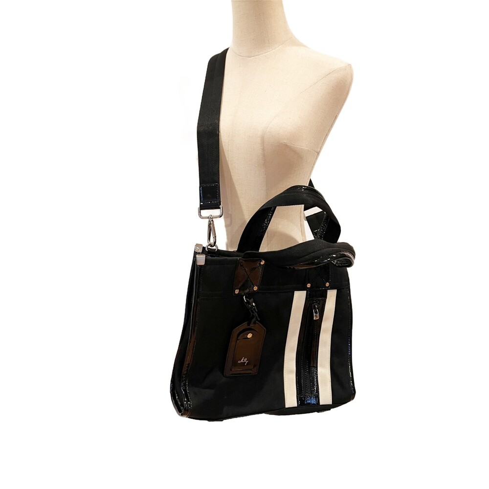 Milly - Mod look B&W Messenger Tote Bag. Color Block Canvas & Patent Leather - Picture 2 of 16